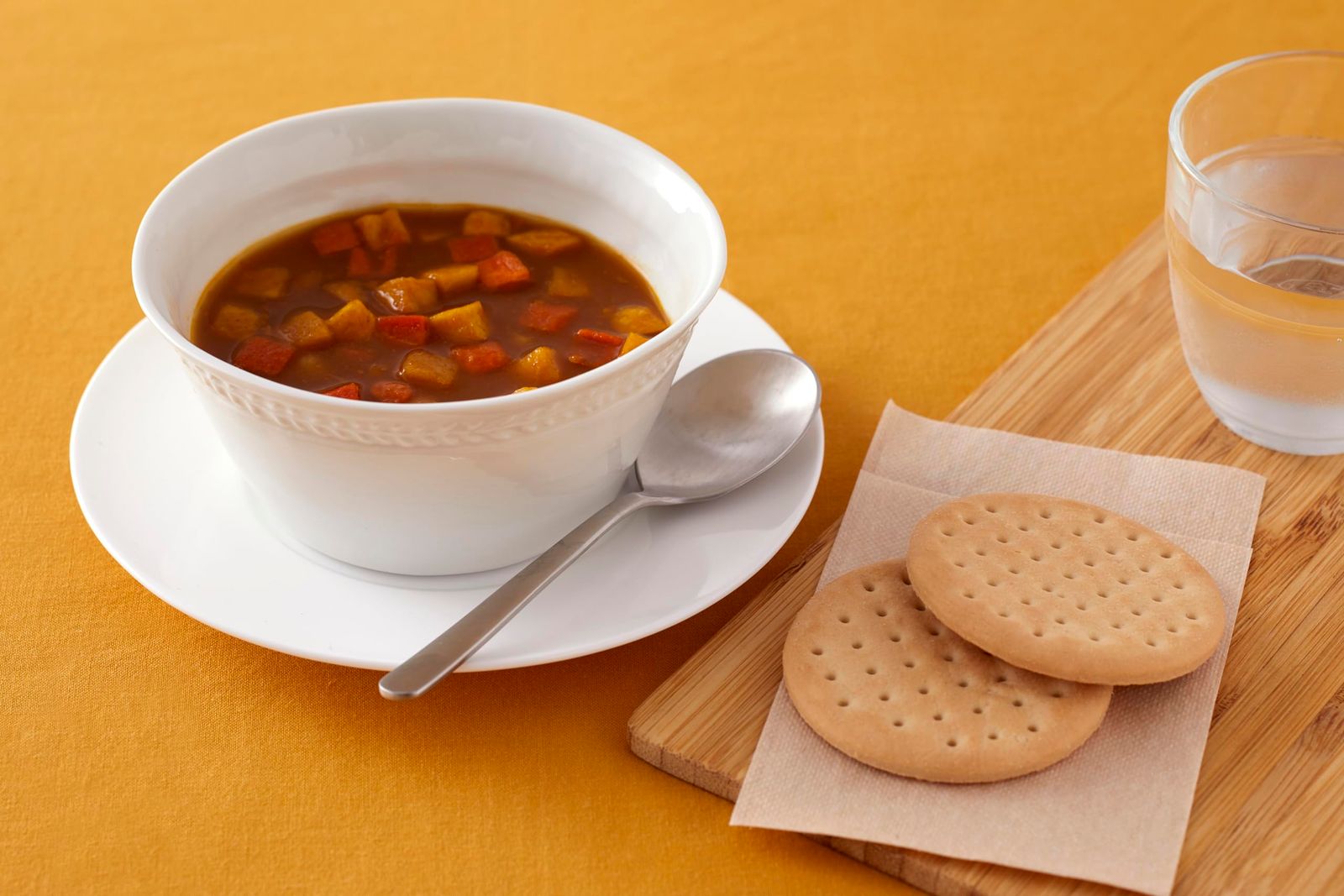 サバイバルフーズ チキンカレー小缶