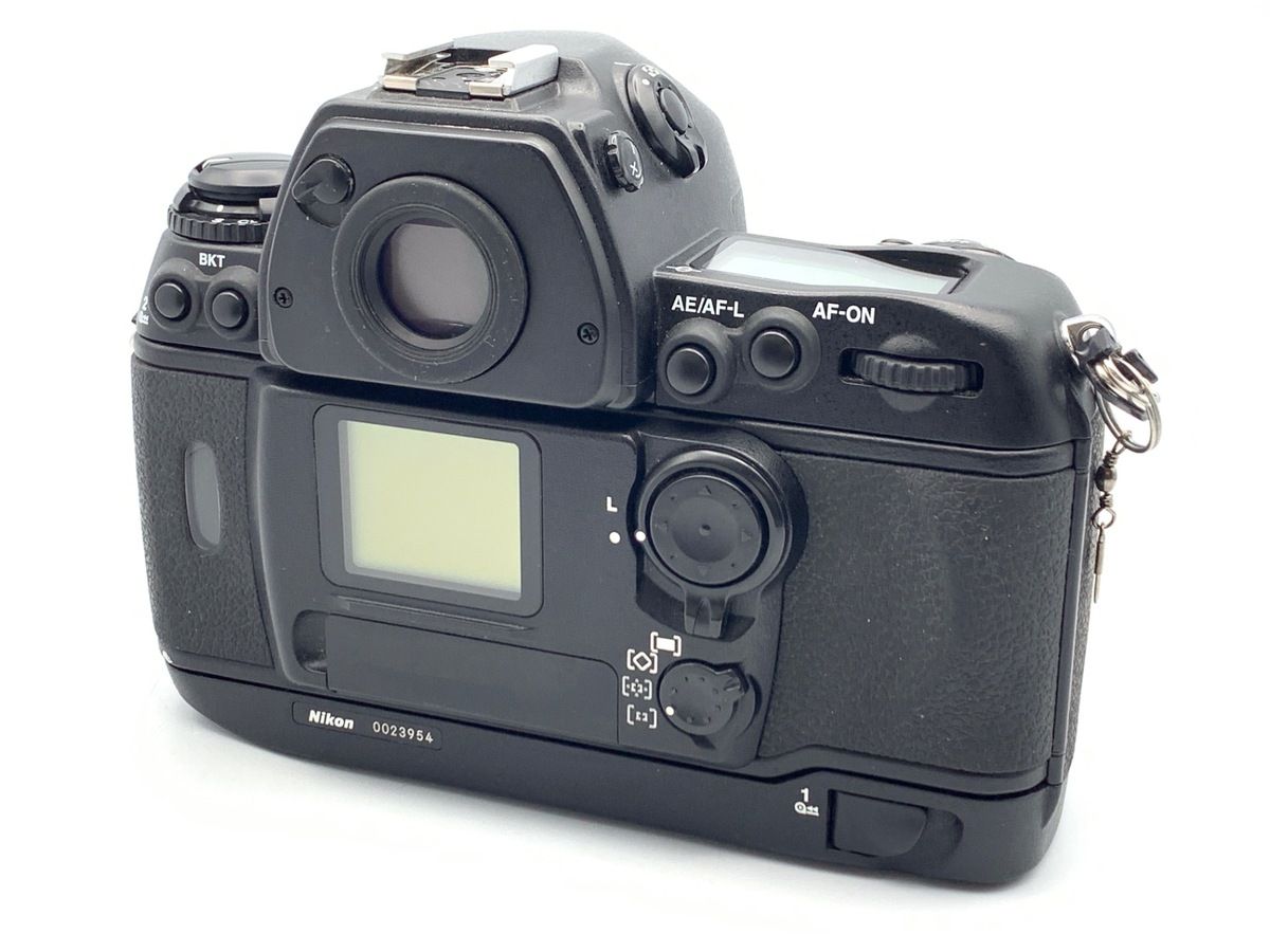 【完動品】Nikon F4 一眼レフカメラ AF NIKKOR 75-200mm 完動品】Nikon F4 一眼レフカメラ AF NIKKOR 75-200mm（ニコン