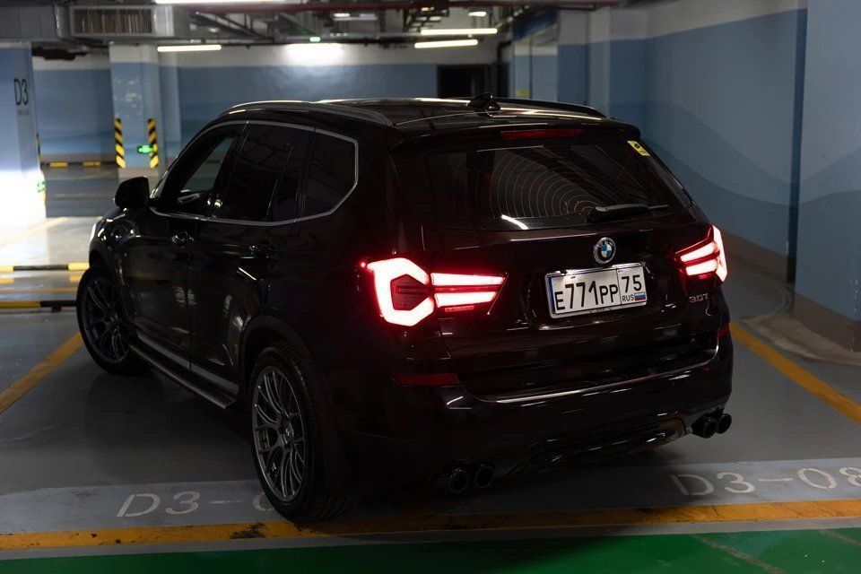 x3f252025g01g08モデル用の車のヘッドライトと信号灯ヘッドライト