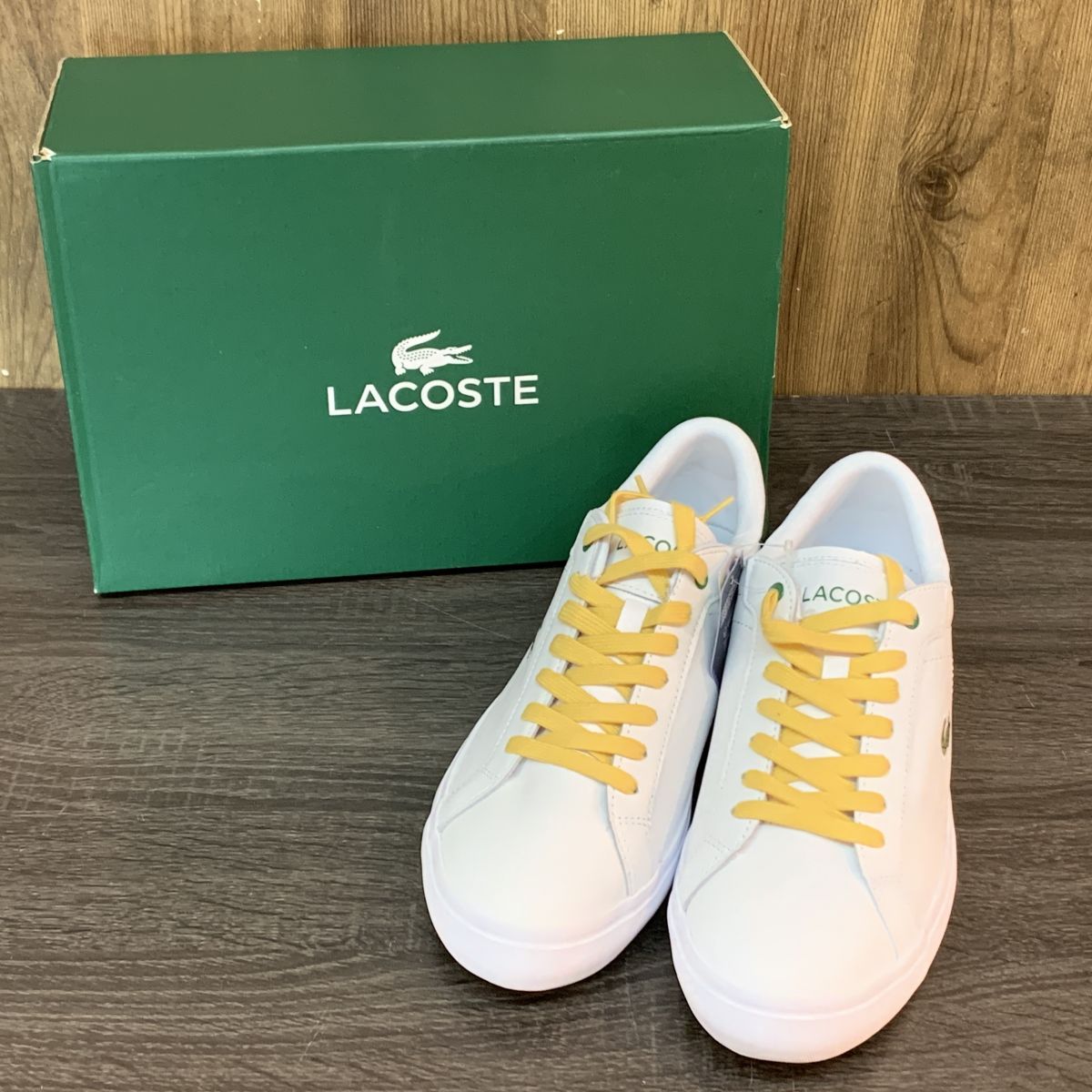 Lacoste ラコステ レザースニーカー POWERCOURT 0722 4 SM00583 US8.5/26.0cm ※美品/箱付き 【津山店】  - メルカリ