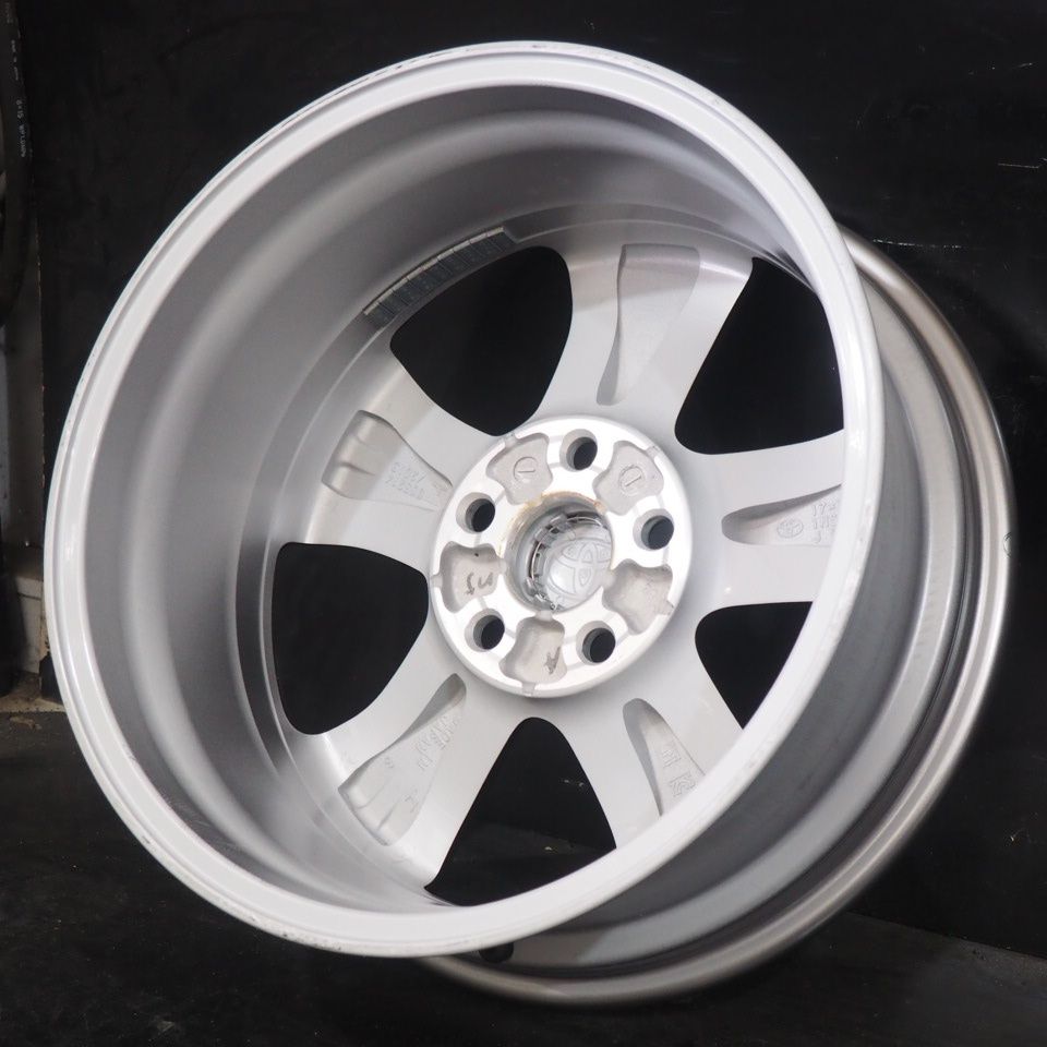 送料無料 新車外し トヨタ 80ハリアー 純正ホイール 【 17×7J +