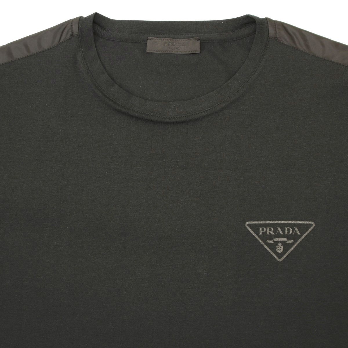 2 PRADA プラダ UJN880 1U1R ブラック Tシャツ カットソー 半袖 2 PRADA プラダ UJN880 1U1R ブラック Tシャツ カットソー 半袖