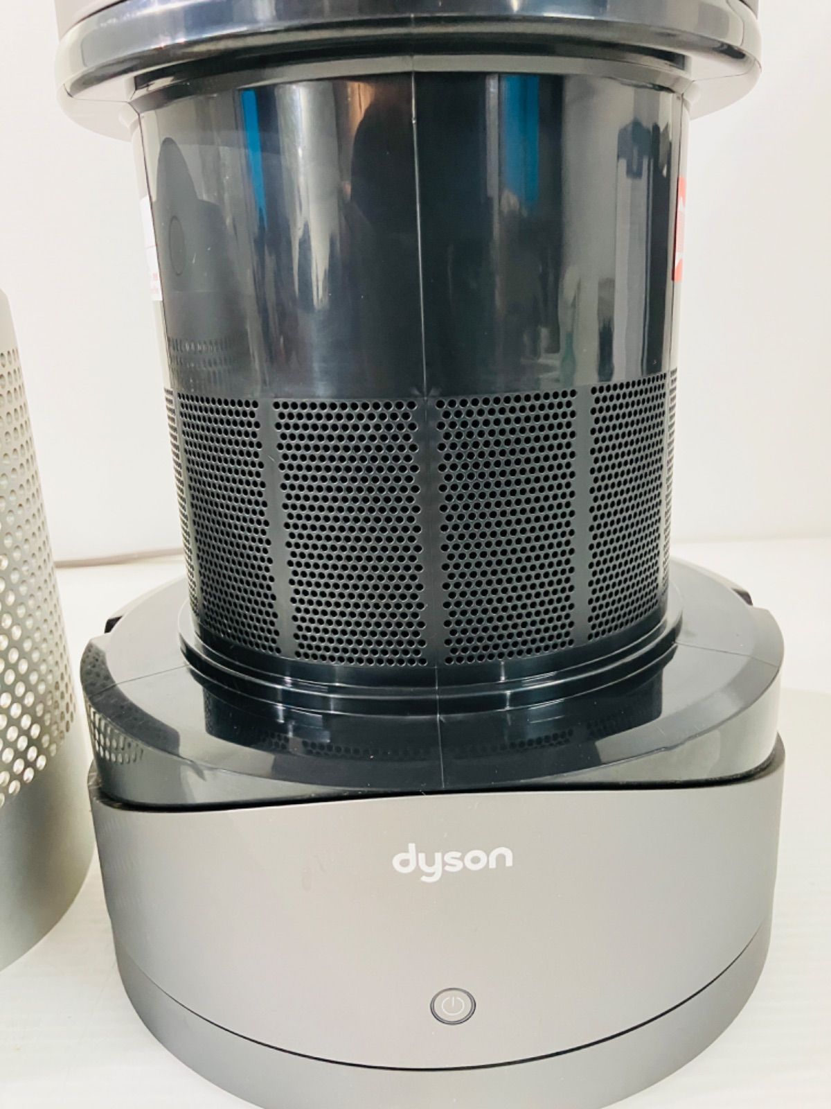 ★ 最終大幅お値下げ　ダイソン　Dyson     空気清浄機能付ファンヒーター　hot＋cool HP00   ダイソン株式会社   2022年製　 涼しく　快適　暖かくて　寛ぎ ジャンク品　中古品　現状品　3.52kg  ★