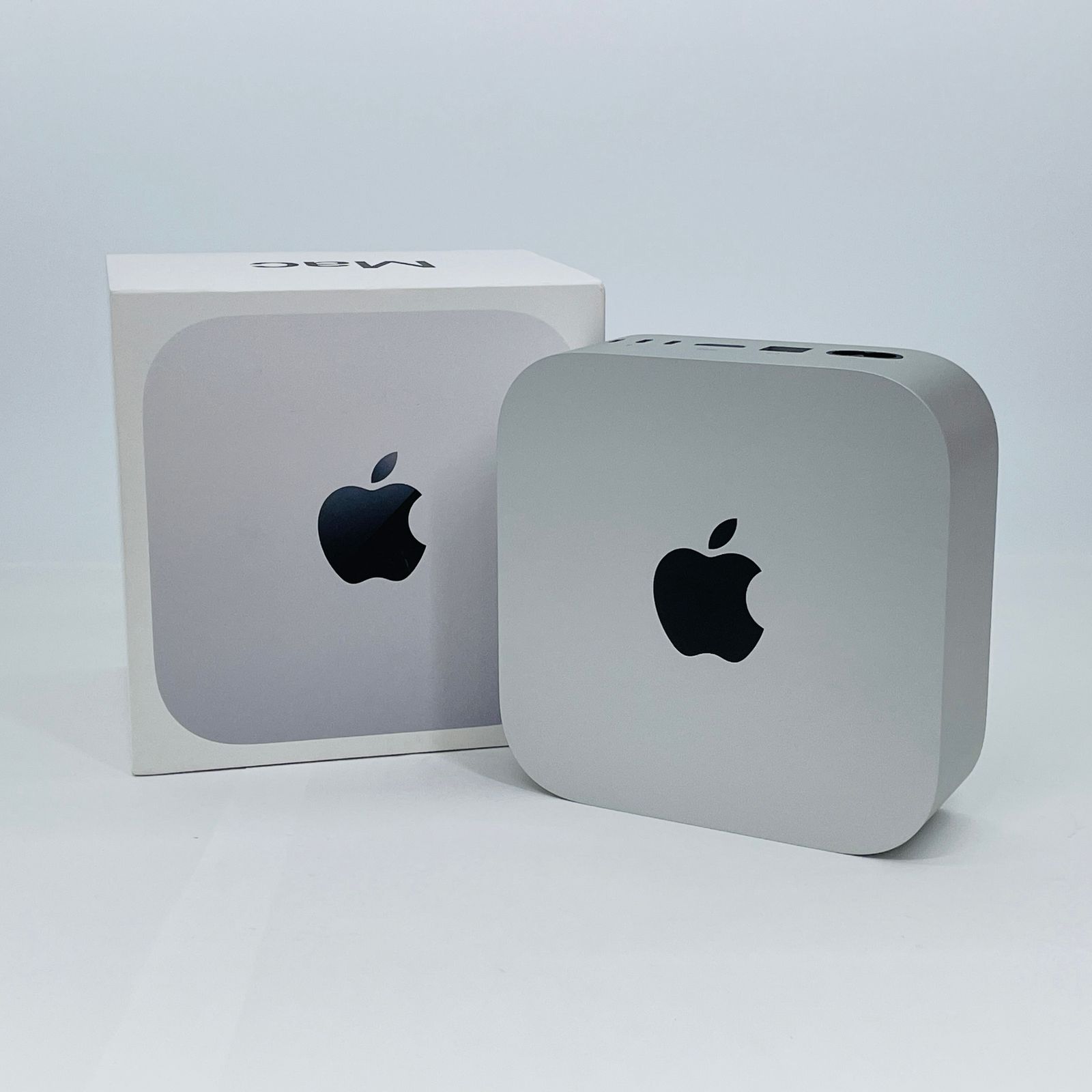 美品 Apple Mac mini M4 16GB 256GB MU9D3J/A 【C4802-60】-海外モデル