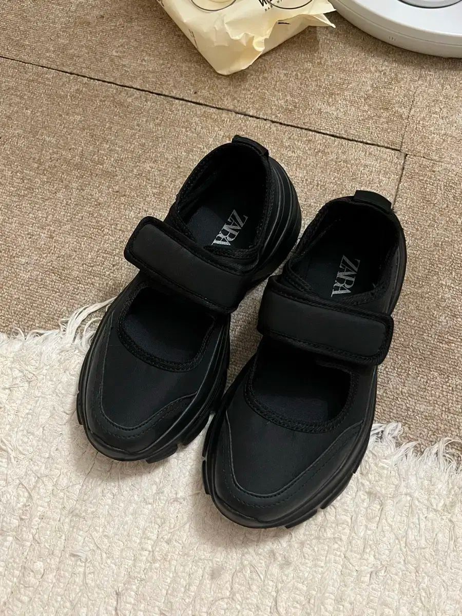 ZARA ザラ zara スポーツ バレリーナ フラットシューズ 35 230 サイズ