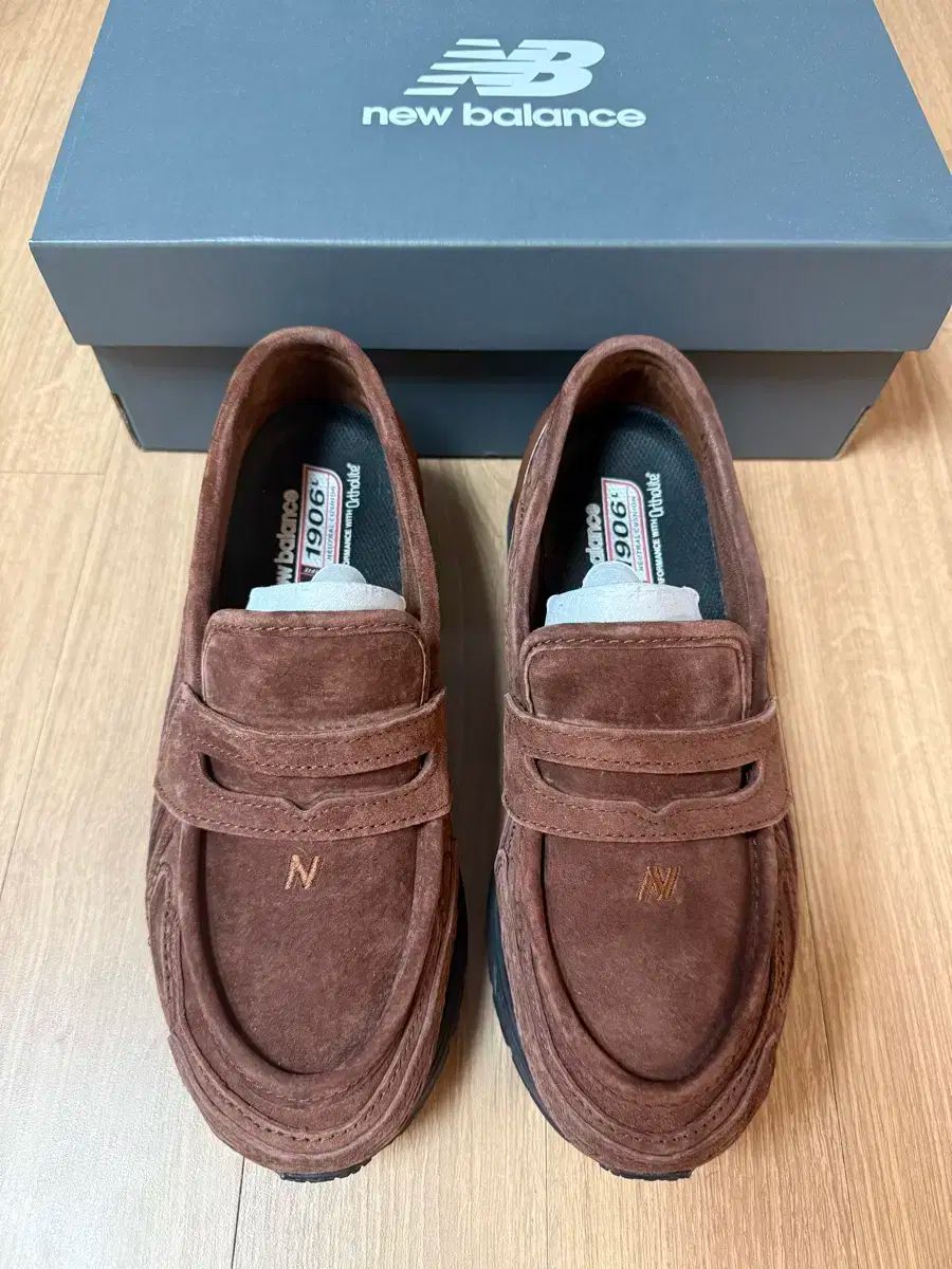 New Balance ニューバランス 1906L Rich Oak 250