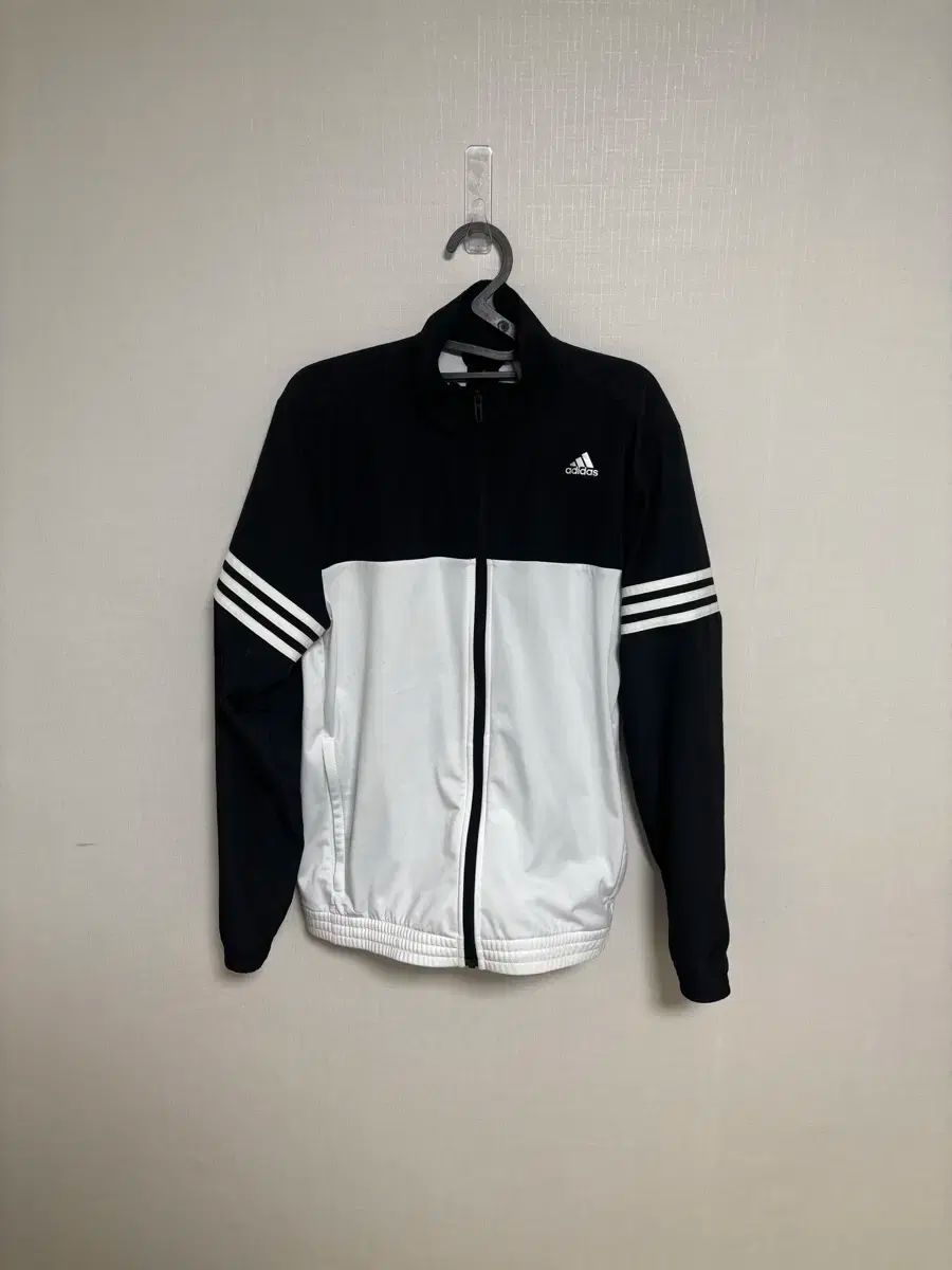 adidas(アディダス) ジャージ M