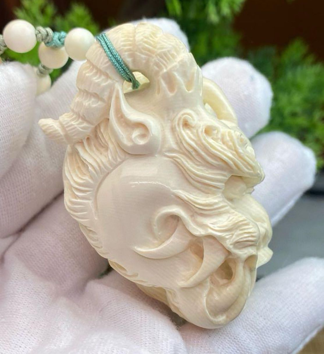天然マンモス牙精巧な手作り彫刻招財弥勒 置物 天然マンモス牙精巧な手作り彫刻招財弥勒 置物