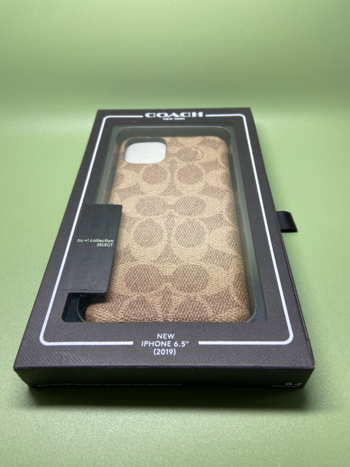 純正】☆新品未使用☆COACH (R) ハートケース for iPhone 11