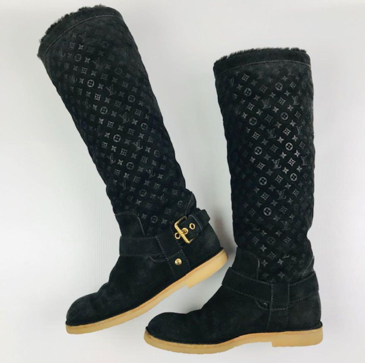 LOUIS VUITTON☆ルイヴィトン・レディース スエードレザー エンボス