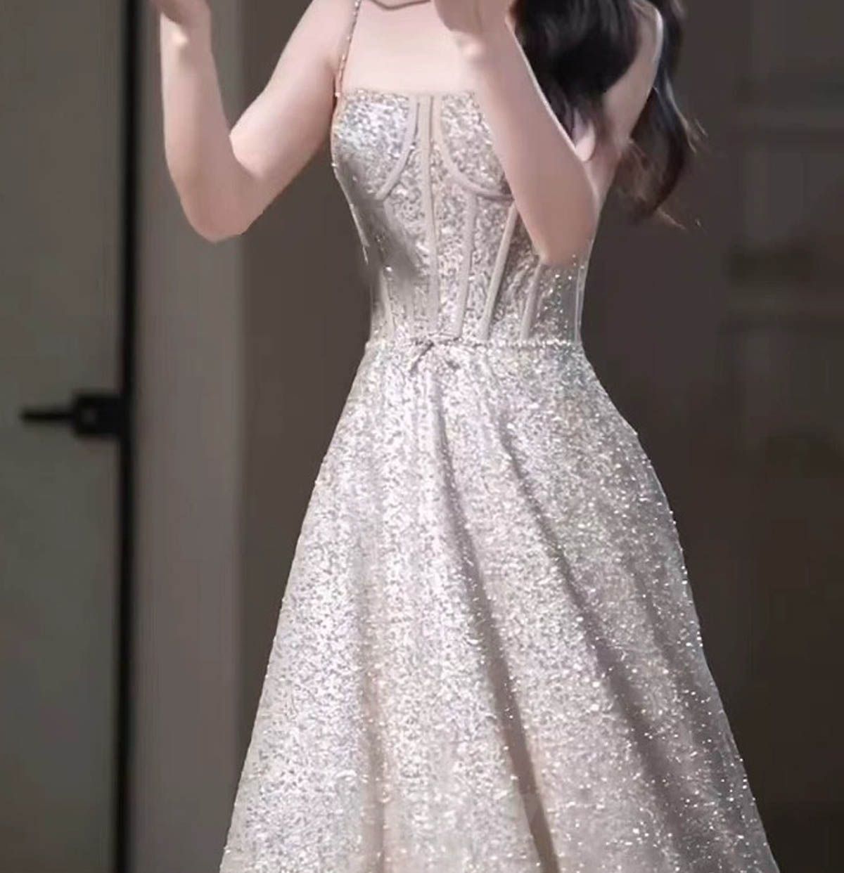ウエディングドレス　スレンダードレス　スパンコール　結婚式　二次会　ドレス ウエディングドレス スレンダードレス スパンコール 結婚式