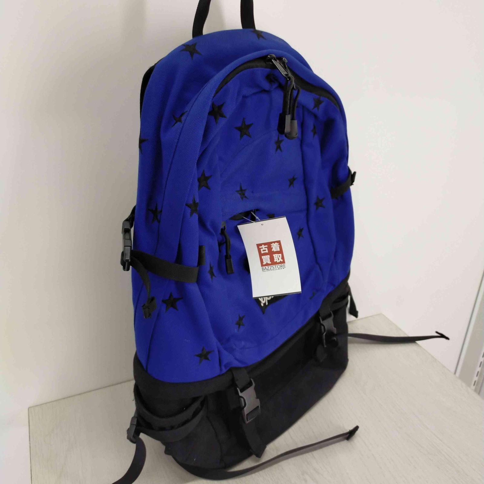 シュプリーム Supreme Stars Backpack QUEST 35 メンズ 表記無 - メルカリ