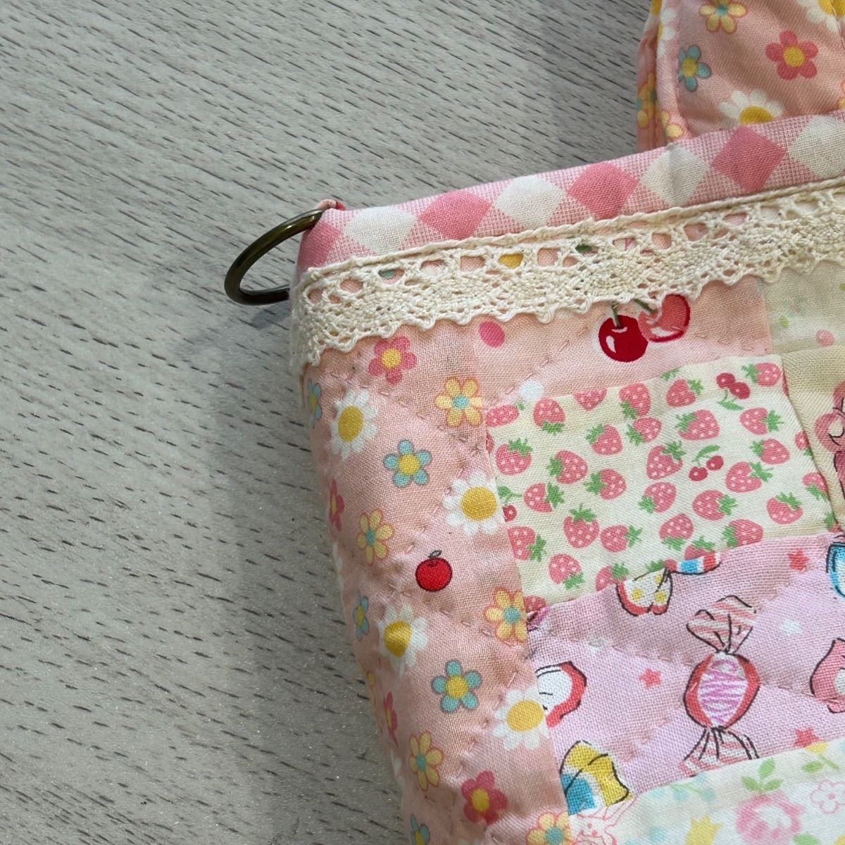 パッチワークトートバッグ マギーエンジェル れい様・パッチワーク