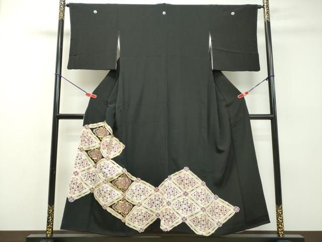 平和屋着物●豪華黒留袖　友禅　駒刺繍　草花文　金彩　正絹　逸品　未使用　AABC6067ph 平和屋着物○豪華黒留袖 友禅 駒刺繍 草花文 金彩 正絹 逸品 未