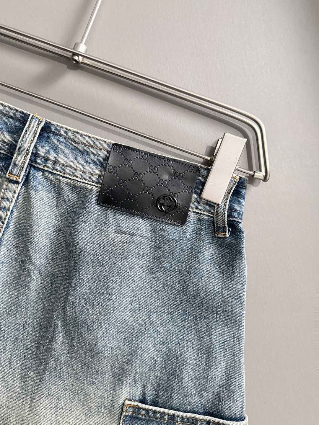 デニムショートパンツ