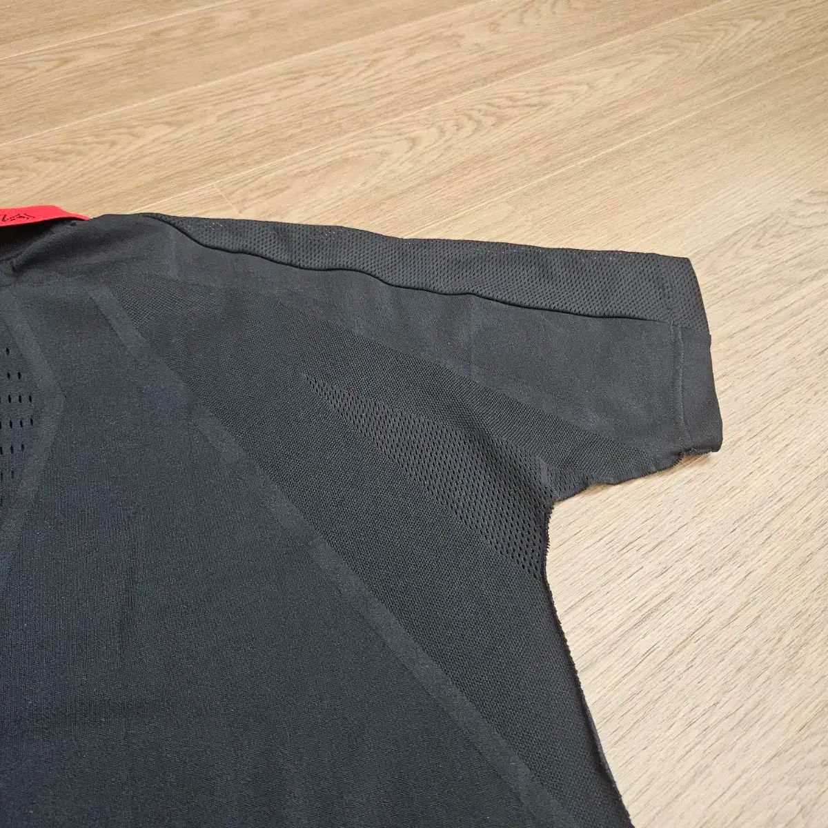 ブラック|レッド