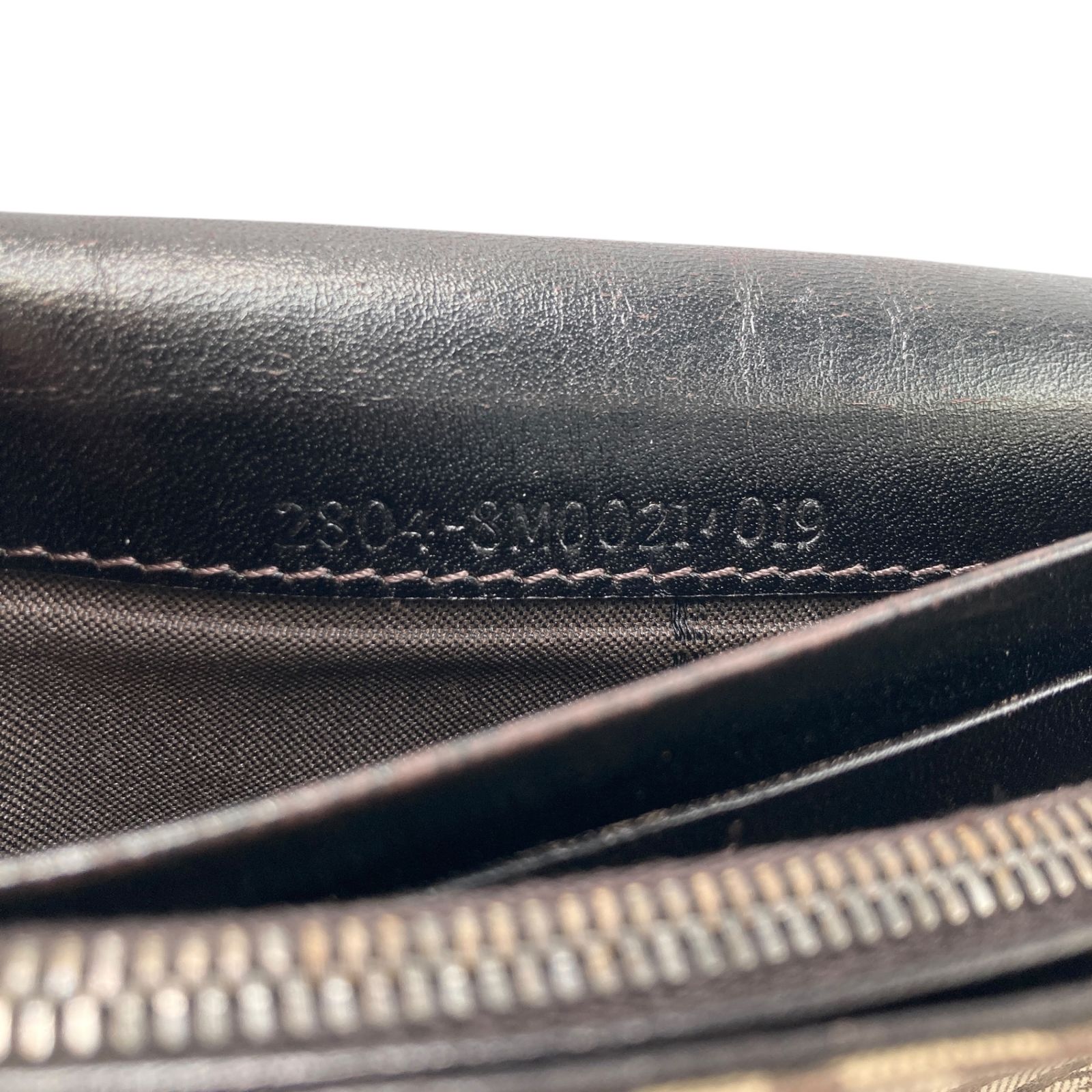 8M0021