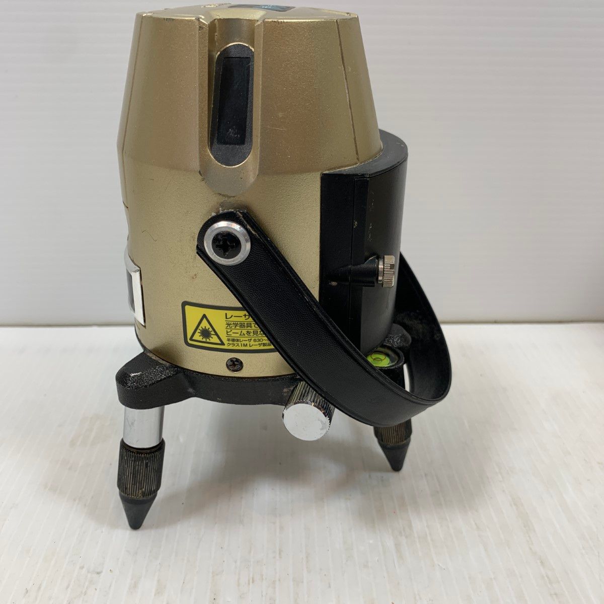 レーザー墨出し器