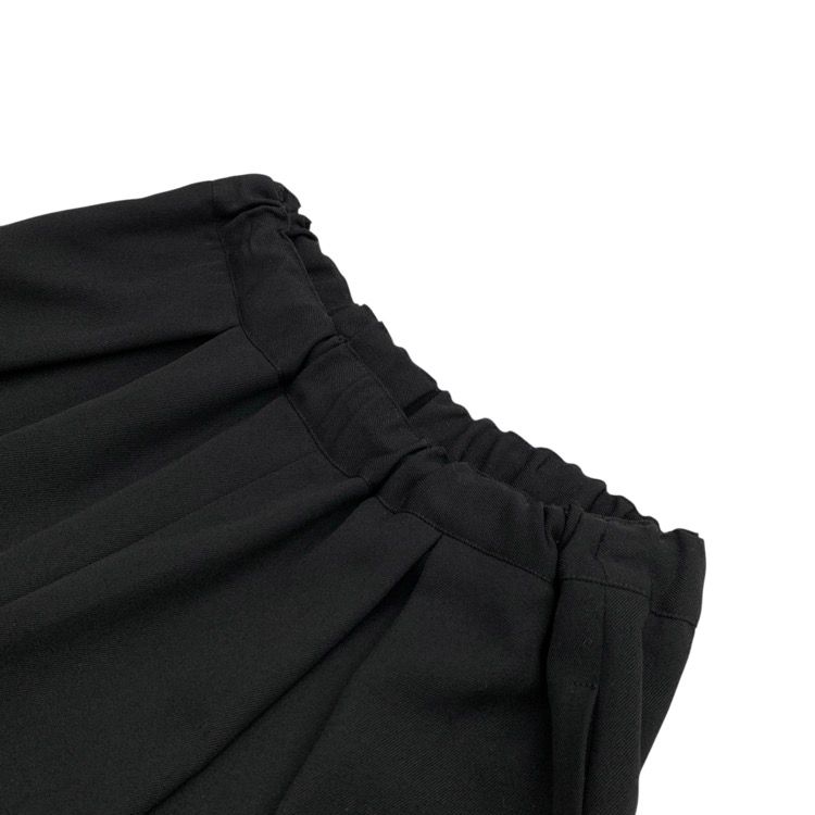 COMME des GARCONS コムコム イージーバルーンショートパンツ COMME des GARCONS コムコム イージーバルーンショートパンツ