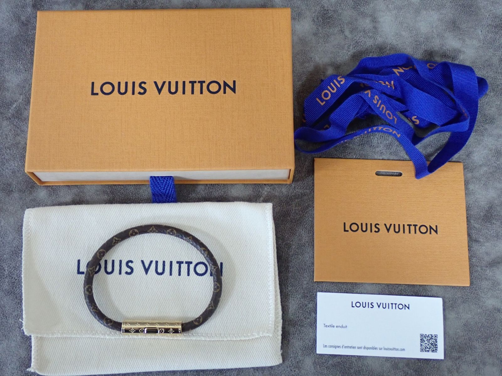 新品同様LOUIS VUITTON モノグラム ブレスレットM6334F LV LOUIS VUITTON ルイ・ヴィトンLOUIS モノグラム ブレスレット