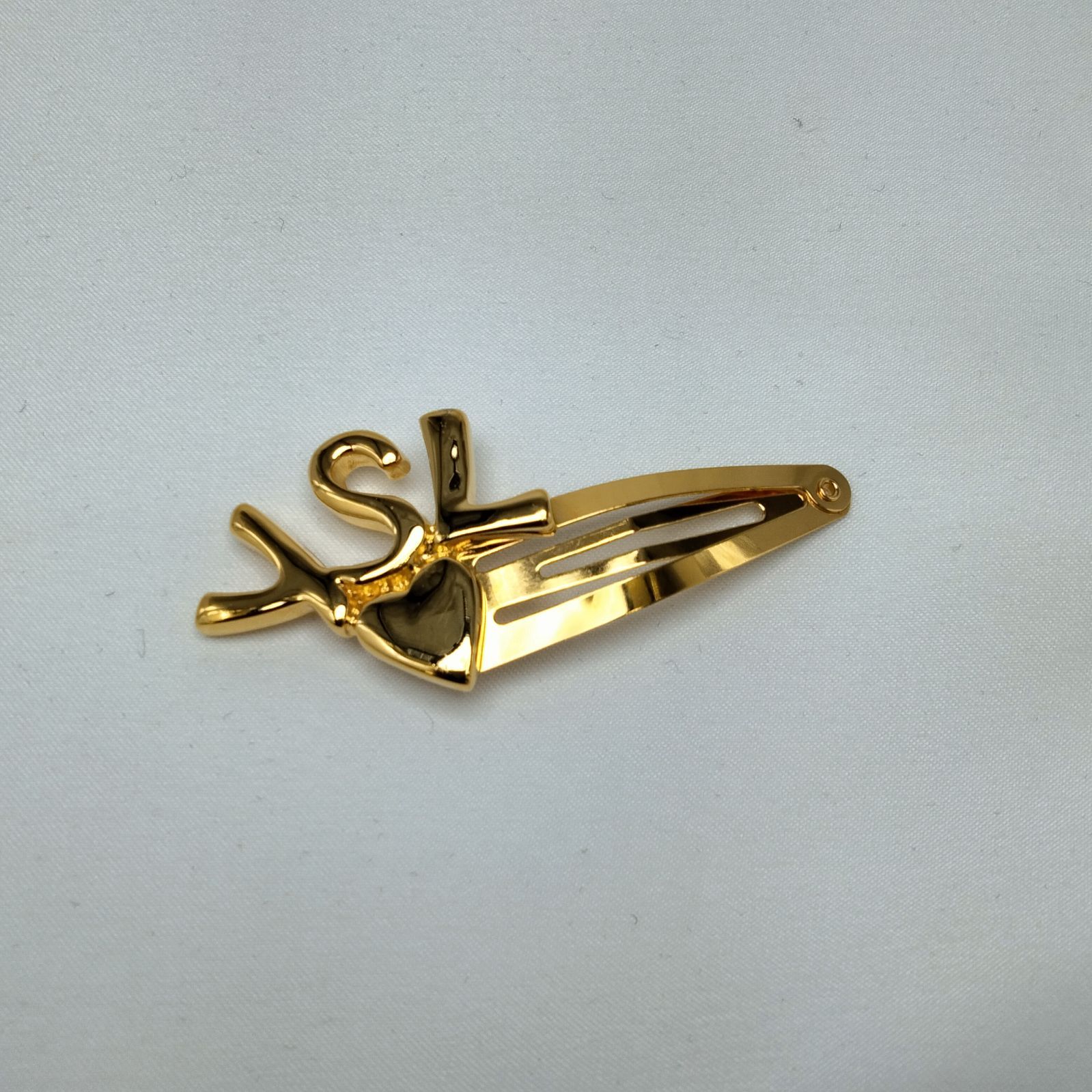 ✨️SAINT LAURENT✨️サンローラン YSL カサンドラヘアクリップセット