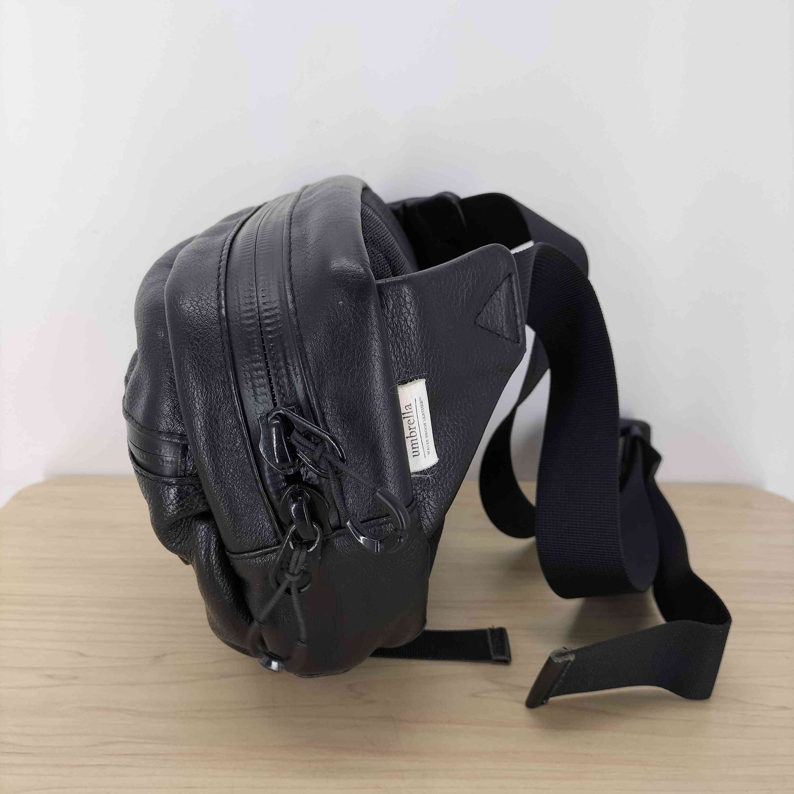 ユーズドフルギ USED古着 レザー ボディバッグ メンズ 表記無 - メルカリ 