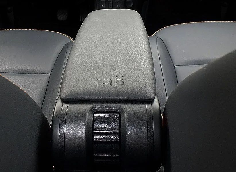 ARMSTER3アームレスト SUZUKI JIMNY 18~