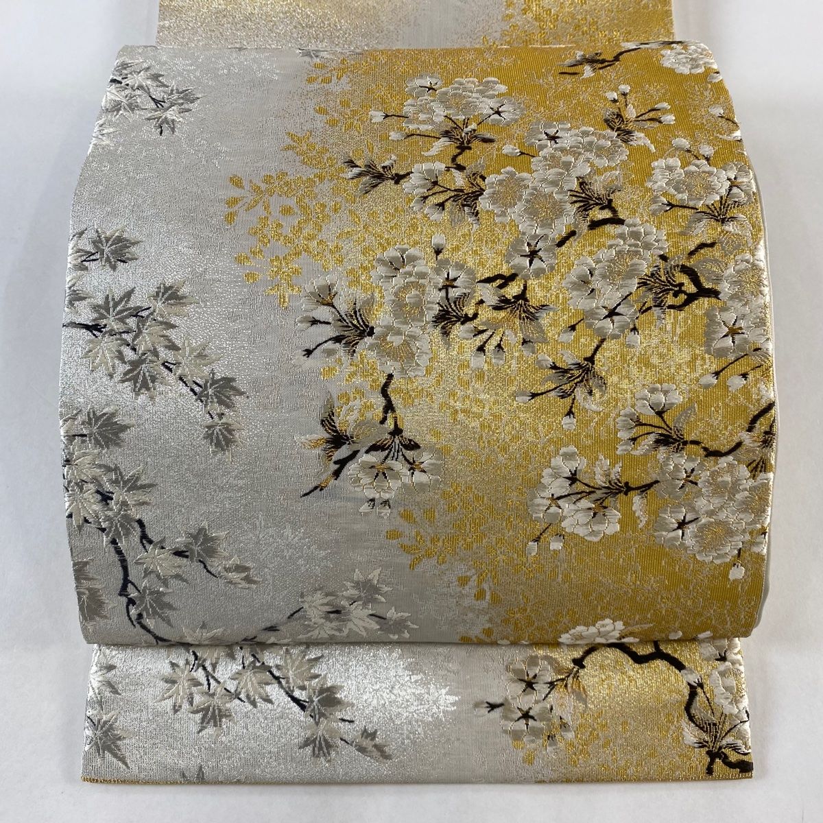袋帯 美品 秀品 加納幸 落款 関西仕立て 桜 楓 金糸 箔 銀色 六