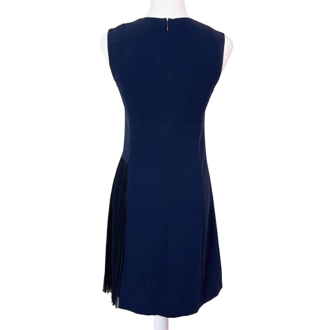 裾プリーツアシンメトリー