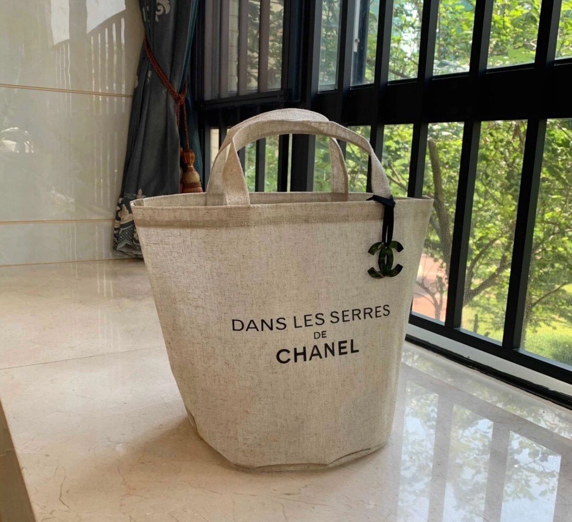 【新品未使用】CHANEL 麻 トートバッグ【ノベルティ】 新品・未使用 CHANEL シャネル ノベルティ 麻 トートバッグ