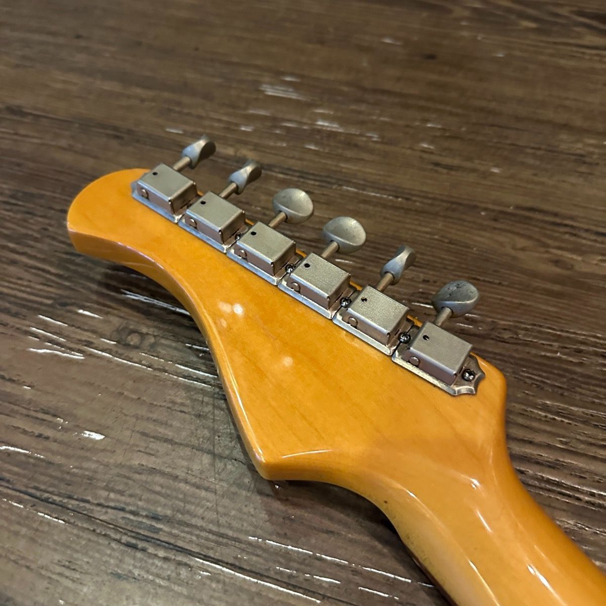 ギター Bacchus UNIVERSE SERIES BST-250? 350? Bacchus BST-350 Universe Series エレキギター バッカス -e726 - メルカリ