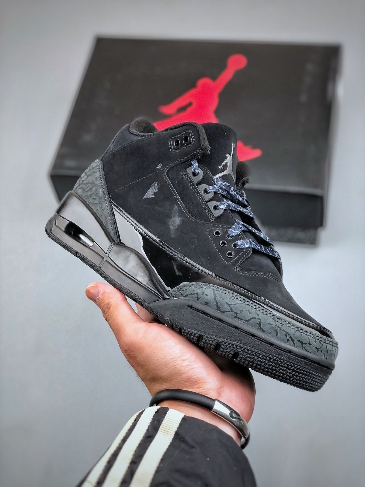 エアジョーダン3 ブラックキャット　新品 1/11発売｜Nike Air Jordan 3 Retro 