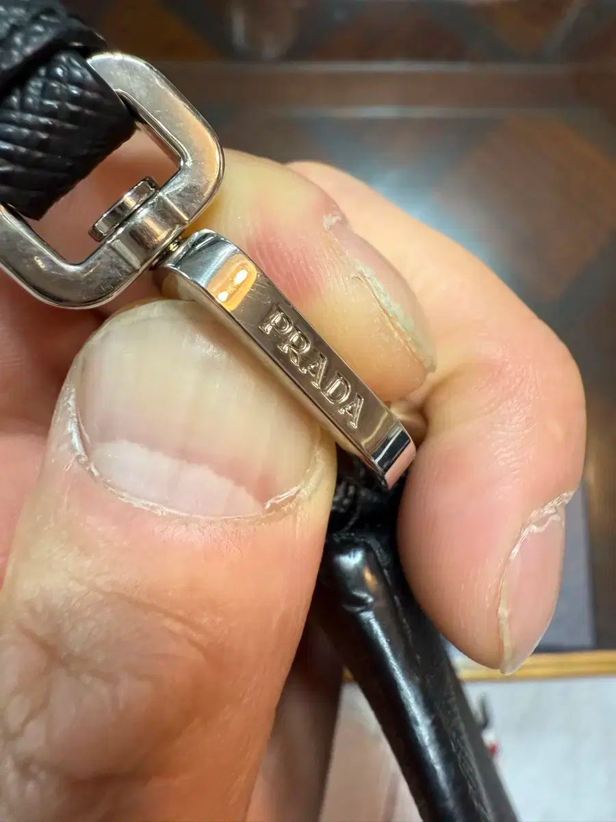 PRADA プラダ