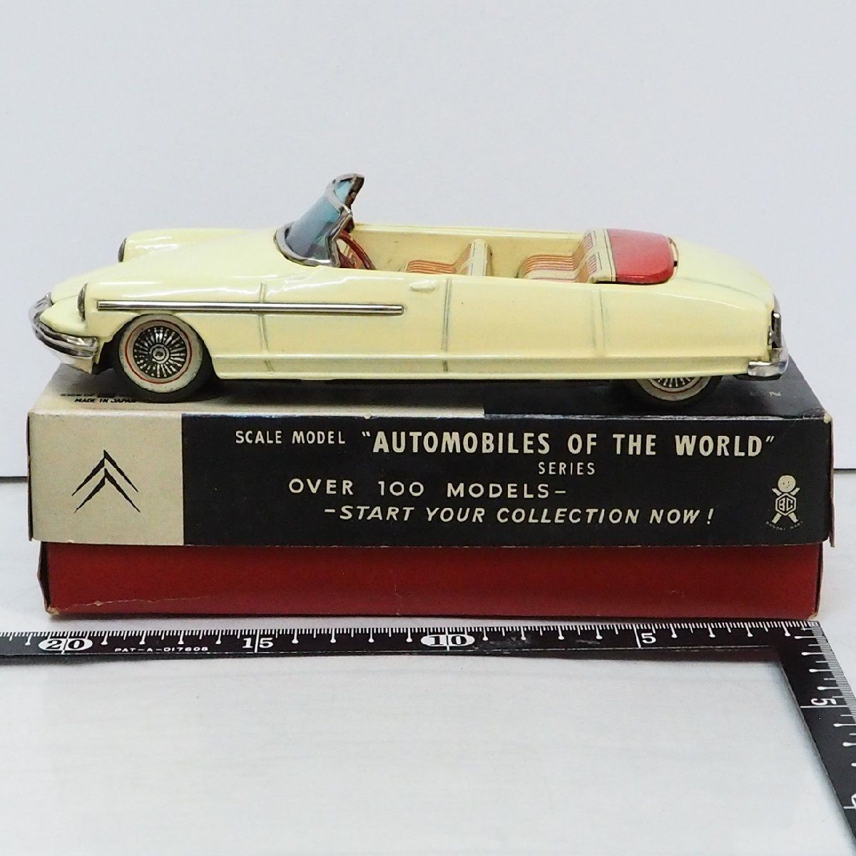 萬代屋【CITROEN DS19 Convertibleシトロエン コンバーチブル白