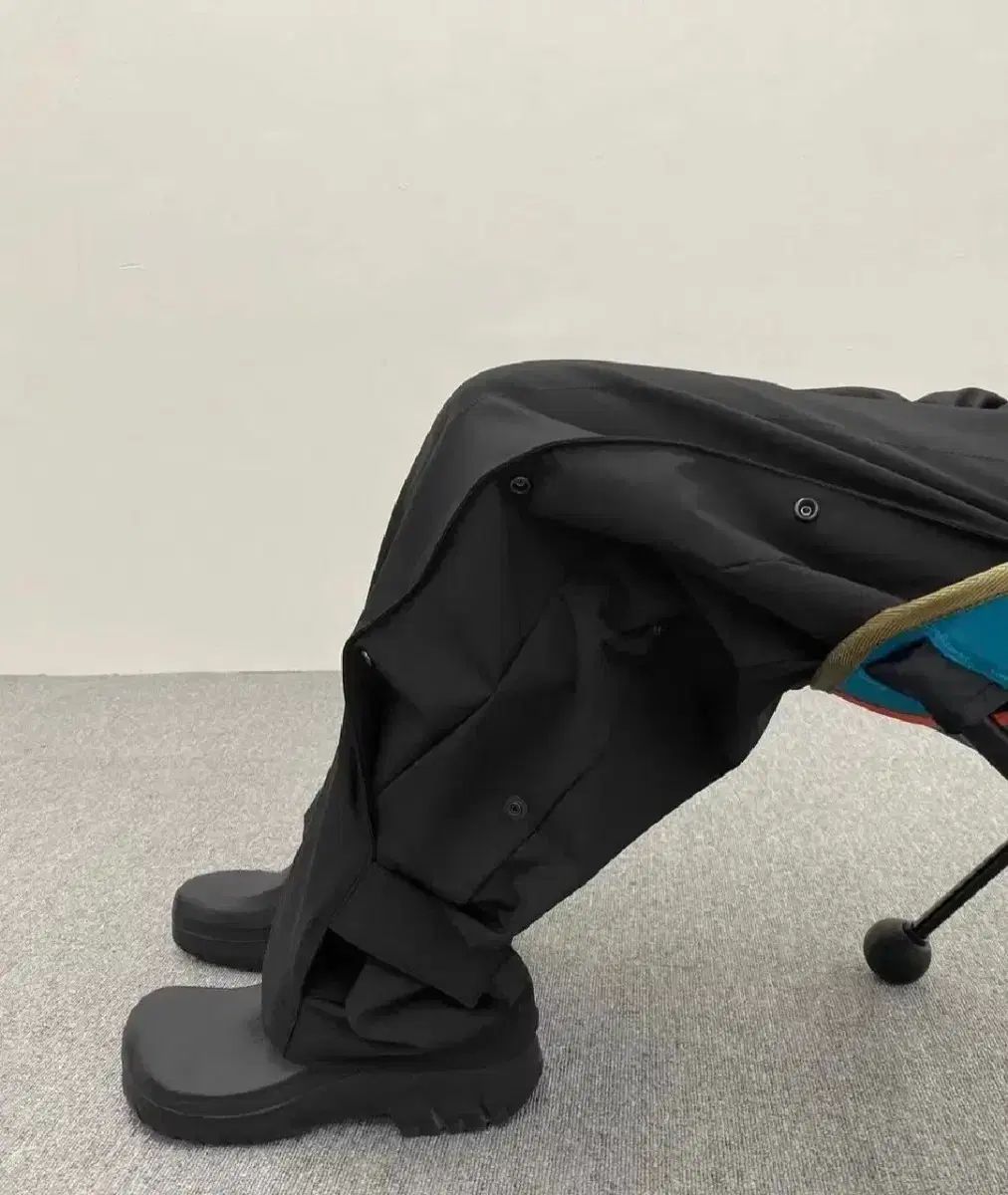 美品/XLサイズ●ヒューゴボス パンツ レザータグ メタルボタン 青 大谷翔平 美品/XLサイズ○ヒューゴボス パンツ レザータグ メタルボタン