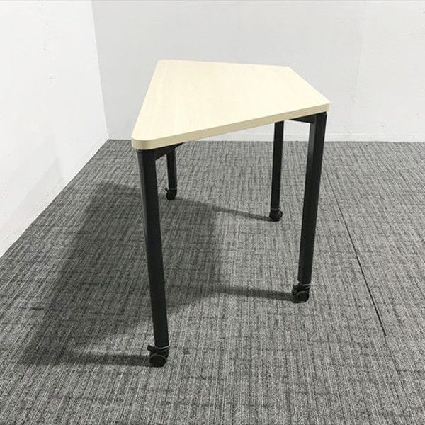 内田洋行 ウチダ