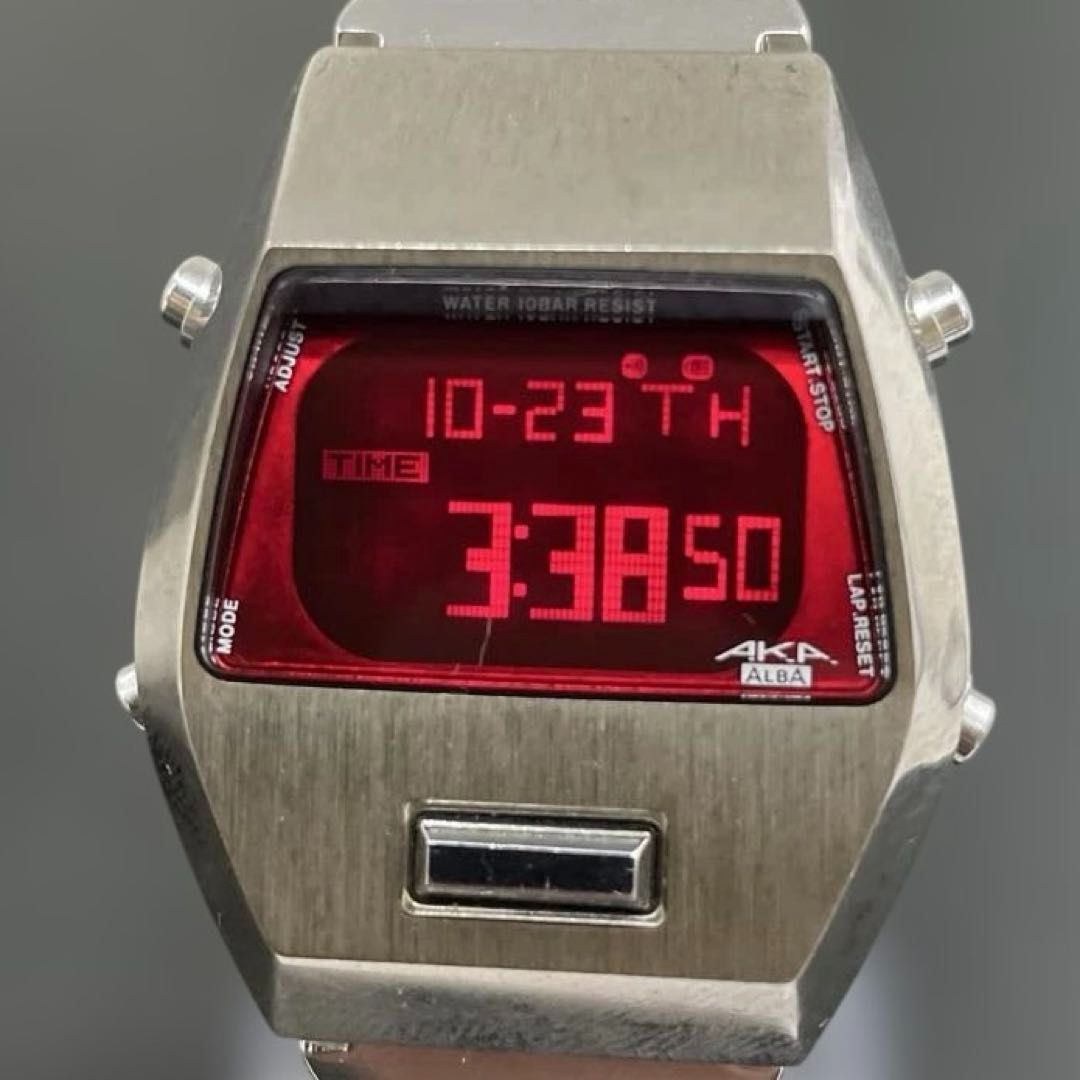 SEIKO ALBA AKA W670-4000 デジタル クォーツ腕時計 セイコー アルバ アカ ヴィンテージ