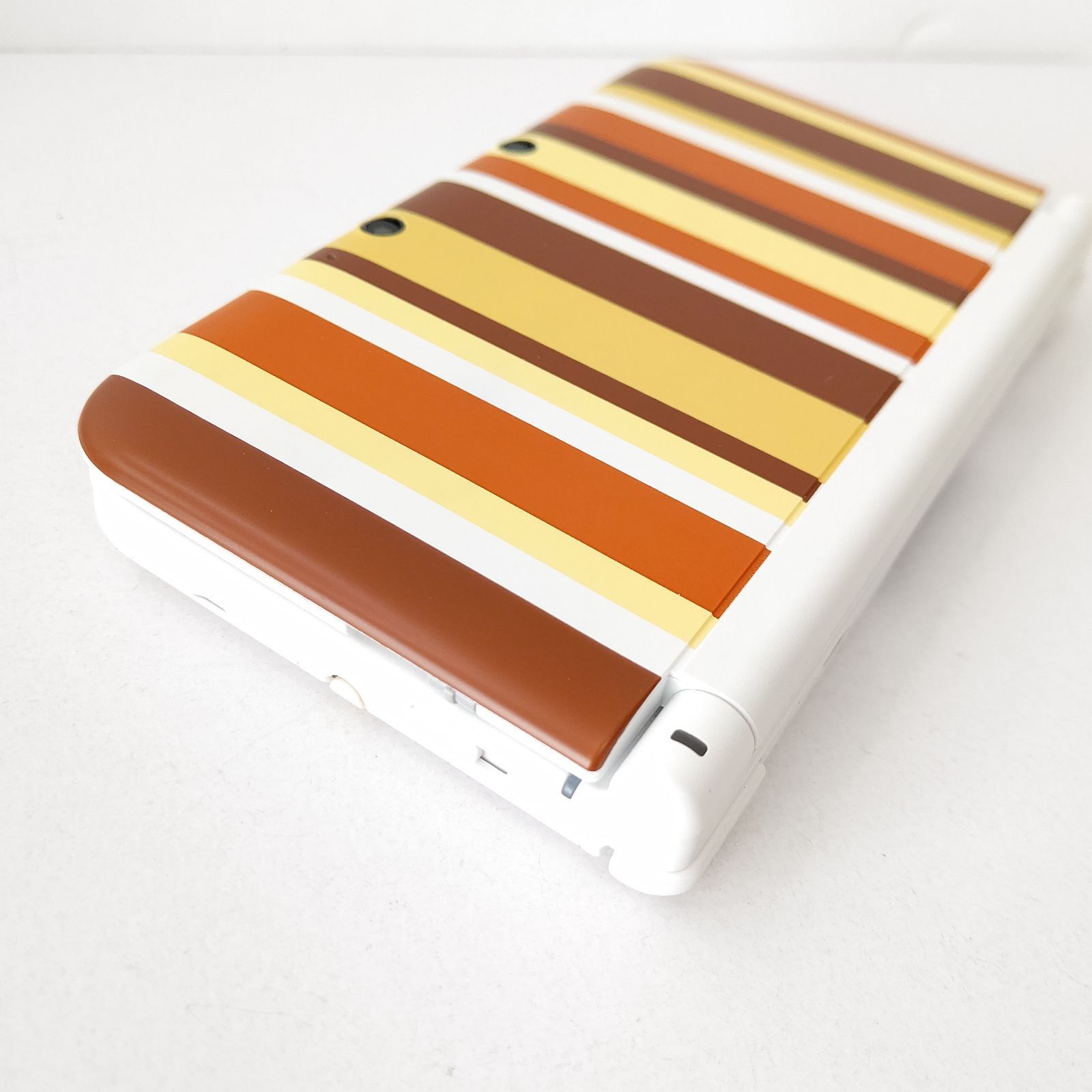 ニンテンドー3DSLL