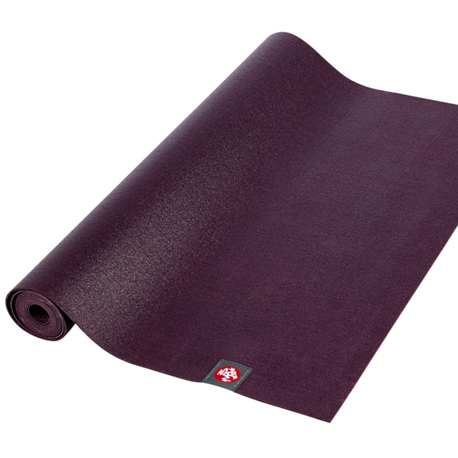 マンドゥカ Manduka ヨガマット 折りたたみ 1.5mm eKO エコ スーパーライト トラベル ヨガマット 天然ゴム製 軽量 持ち運び 滑らない エコ素材 トレーニングマット エクササイズマット