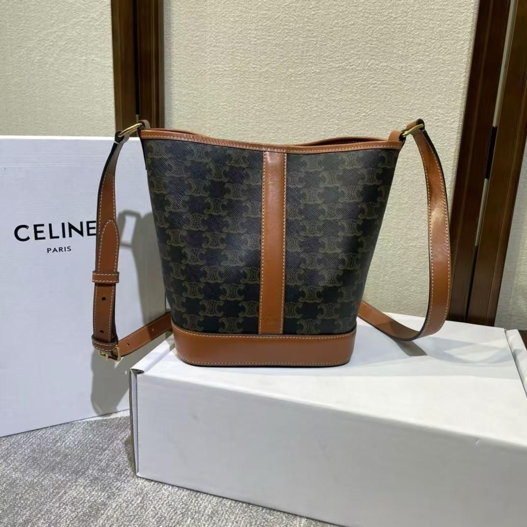 celine セリーヌ ショルダーバッグ