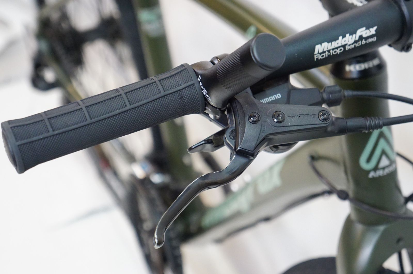 2021年モデル クロスバイク