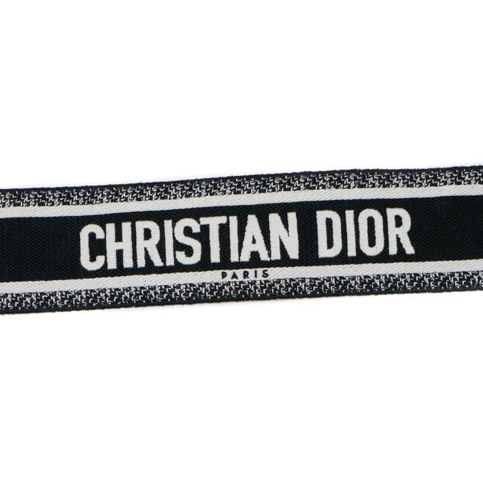 クリスチャン ディオール Christian Dior エンブロイダリー ショルダーストラップ キャンバス / カーフスキン (レザー) ロゴ  マットブラック金具 S8540CBTE レディース メンズ ブラック / ホワイト 美品 中古 mbg07006－－Mercari