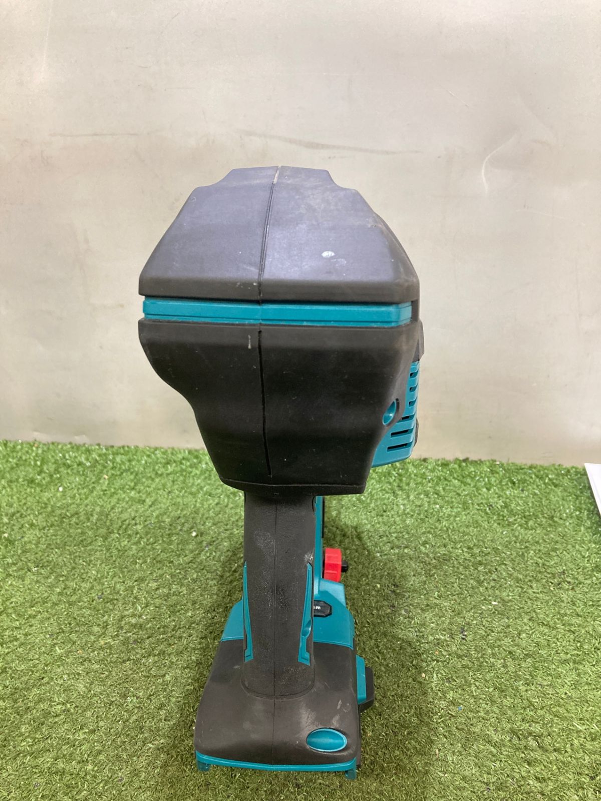 品 0921 makita マキタ 40Vmax 充電式フロアタッカ 本体のみ ST003GZ IT76RU5ATGV4