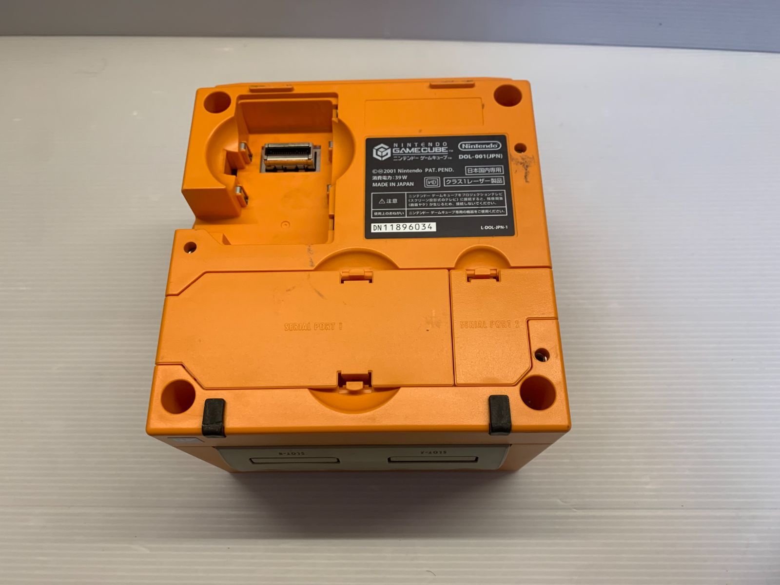 任天堂（Nintendo） ゲームキューブ 中古 本体 オレンジ 付属品完備 GC 