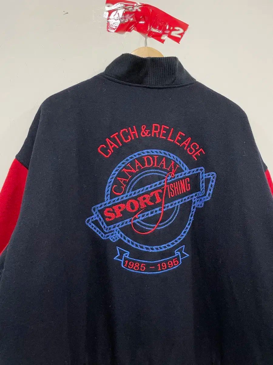 最高 (ヴィンテージ)Made in Canada チェーンスティッチ カラー