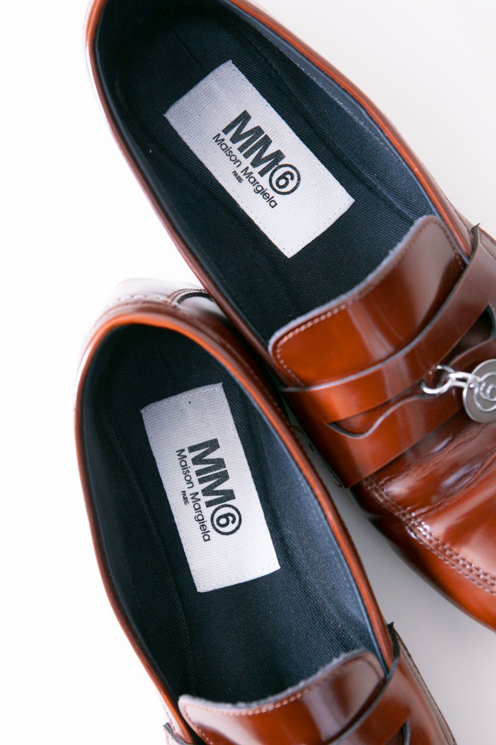MM6 Maison Margiela チャーム付きコインローファー - メルカリ MM6 Maison Margiela チャーム付きコインローファー - メルカリ