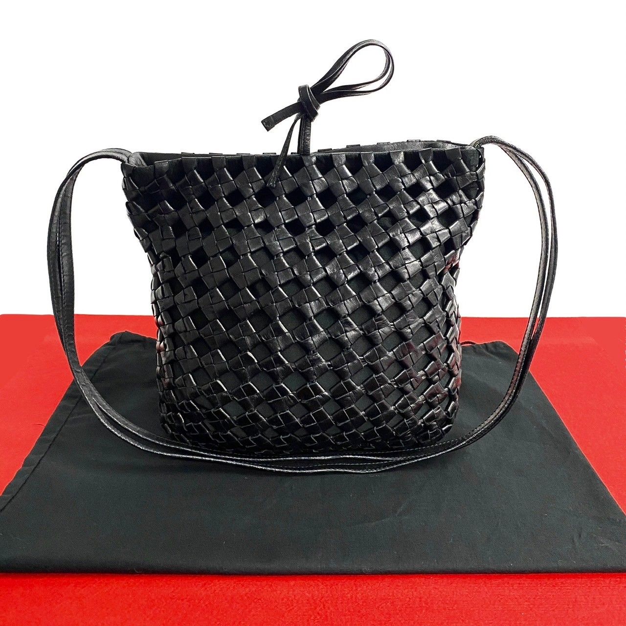 極 美品 BOTTEGA VENETA ボッテガヴェネタ イントレチャート レザー 本 