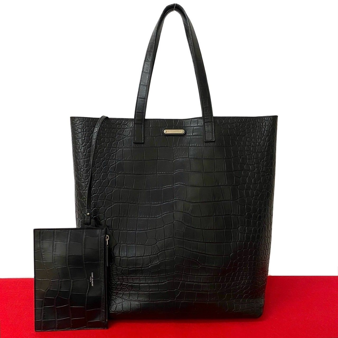 本日削除します。Saint Laurent 黒レザーハンドバッグ 03035-1_600x600_crop_center.