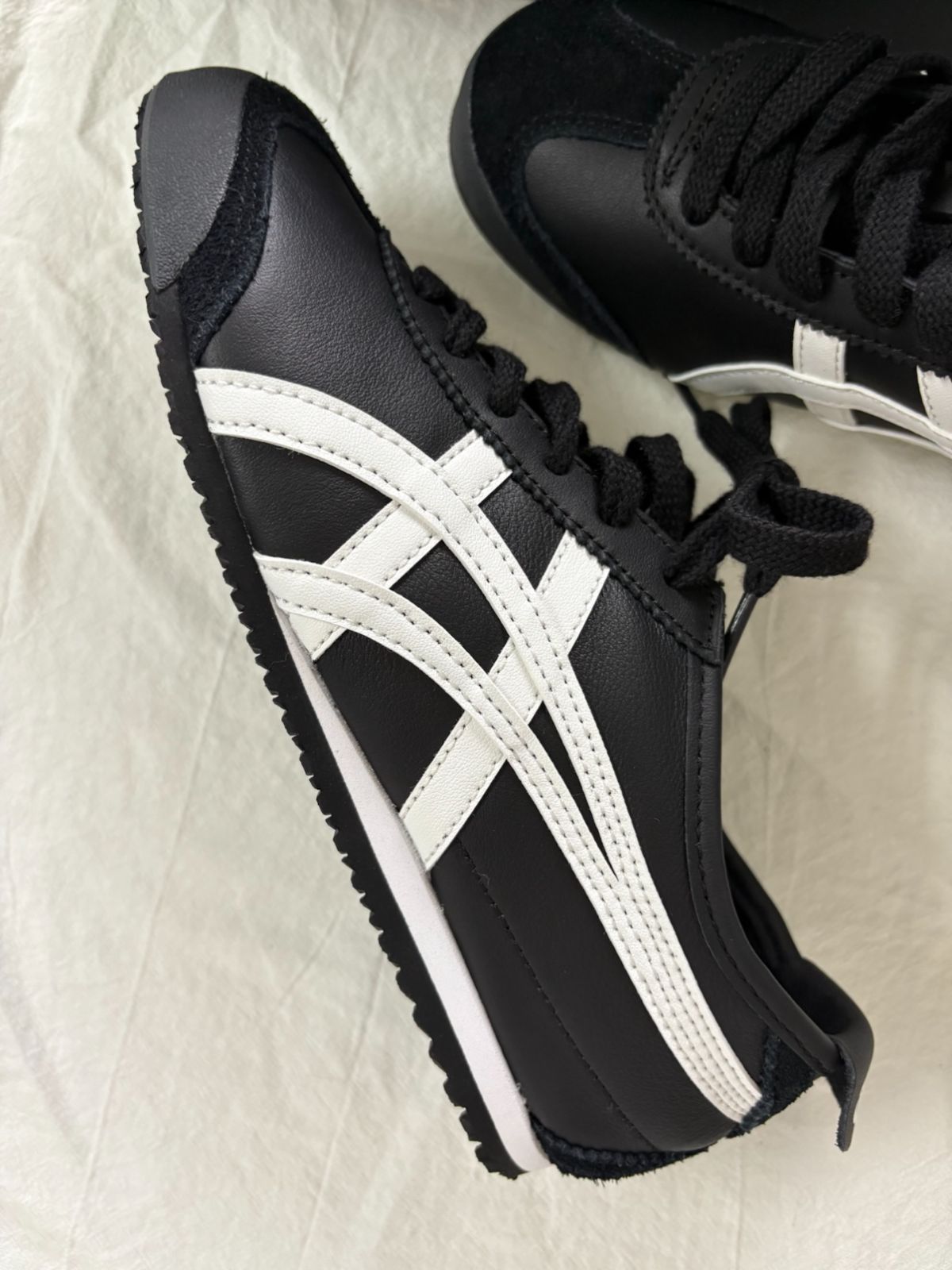 新品未使用 オニツカタイガー MEXICO 66 ローカット 新品未使用 Onitsuka Tiger オニツカタイガー MEXICO 66 SLIP-ON