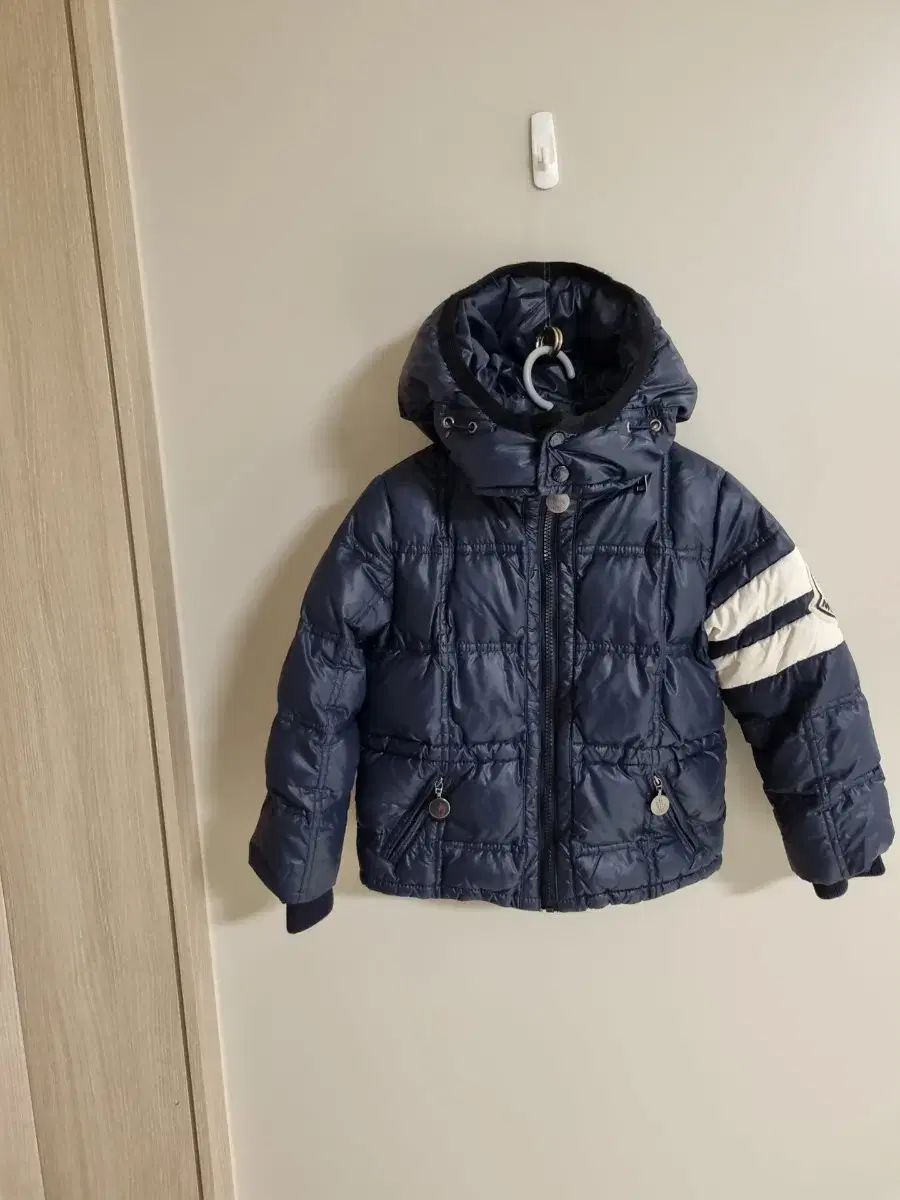 MONCLER モンクレール ネイビー ダウン 正規品 リアルダウン